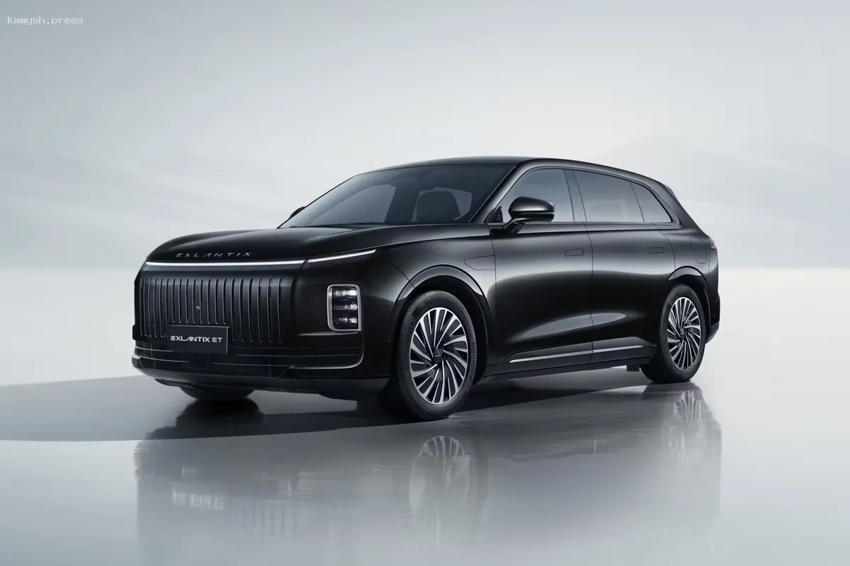 В России представлены премиальные гибриды Exlantix ES и ET