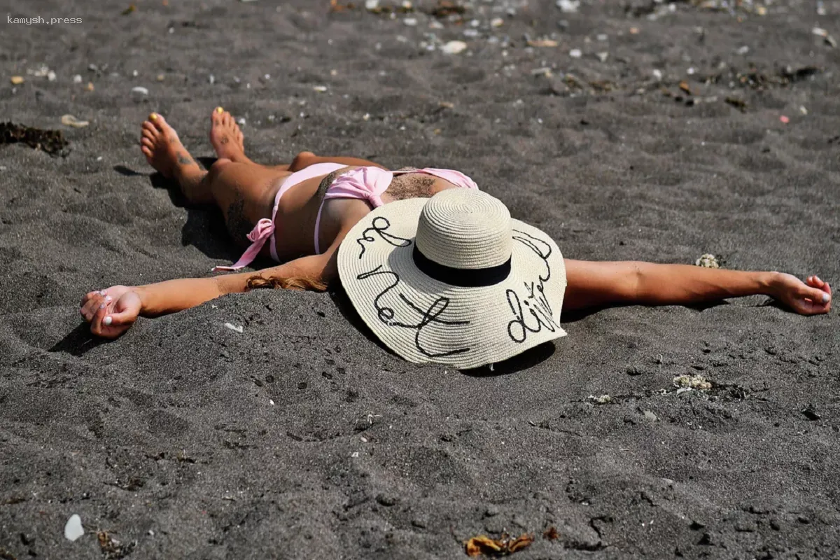 Обозначены доступные для отдыха направления в России и за границей