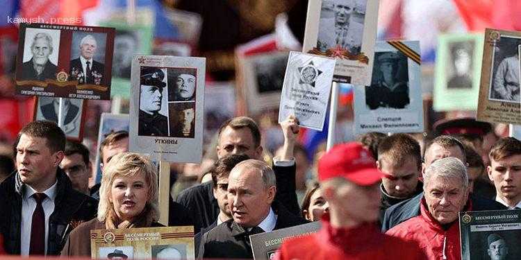 СМИ назвали причину отмены празднования 9 мая в РФ и оккупированном Крыму