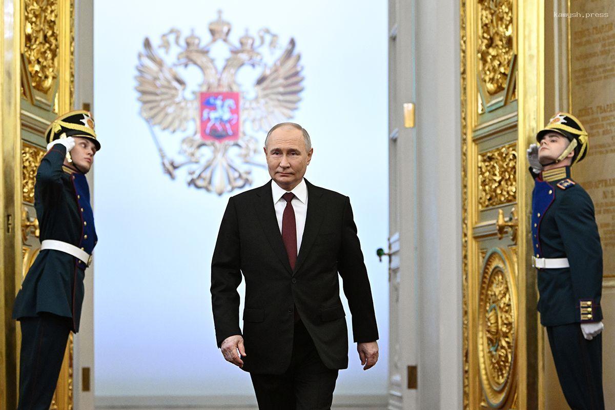 Пискарев прокомментировал попытки Запада дискредитировать Путина