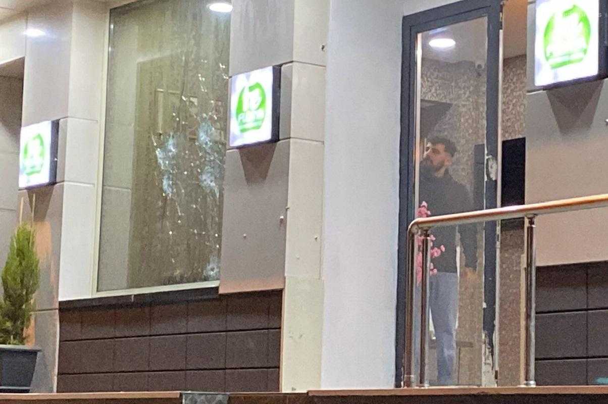 В Стамбуле зафиксировано вооруженное нападение на отель, жертв и раненых нет