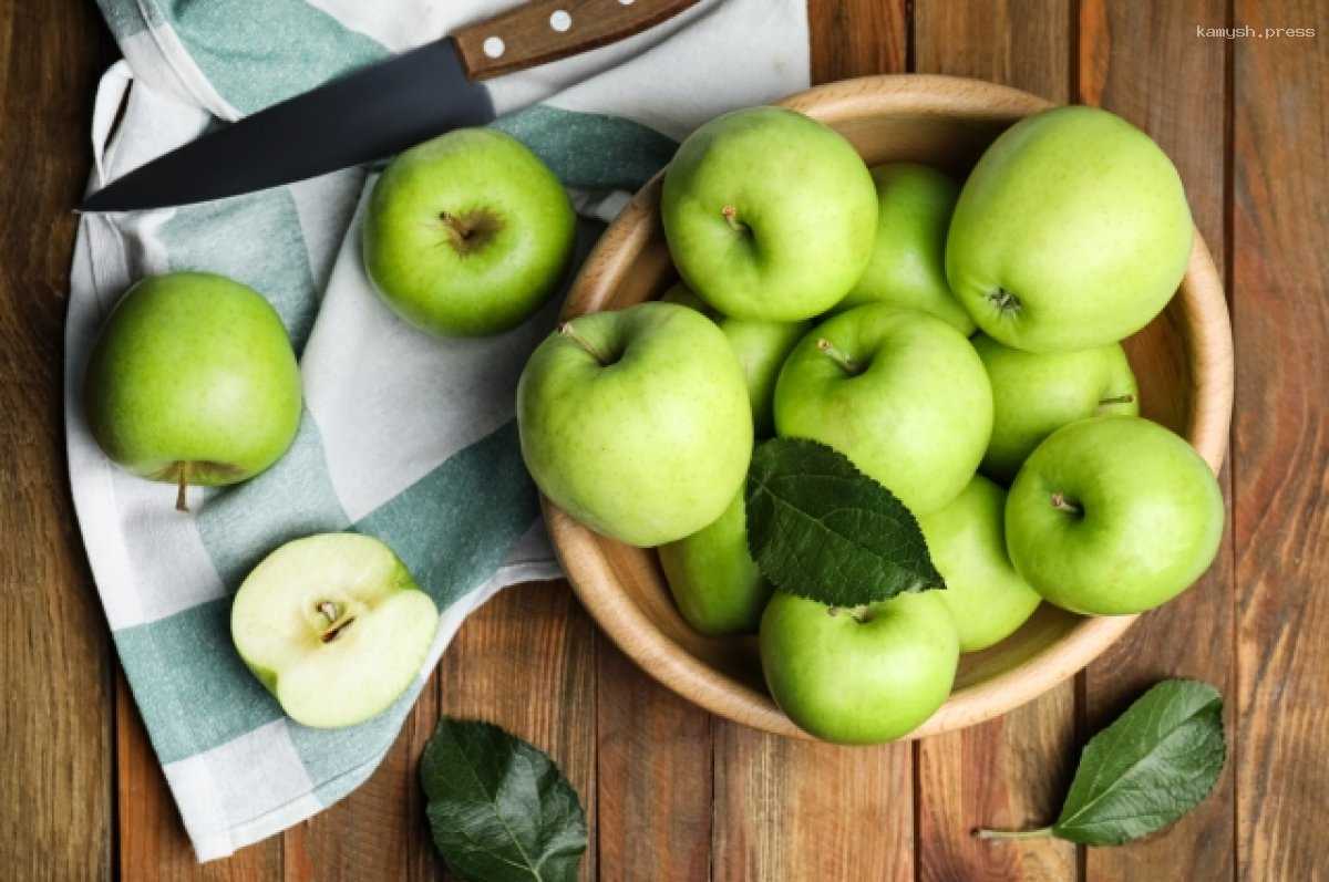 Диетолог объяснила пользу употребления 1-2 яблок в день