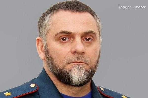 Песков не стал комментировать инцидент с главой МЧС Чечни Цакаевым