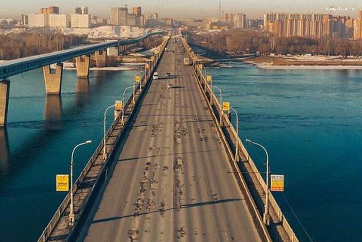 В Новосибирске стоимость ремонта Октябрьского моста оценили в 2 млрд рублей, работы нужно сдать до конца года