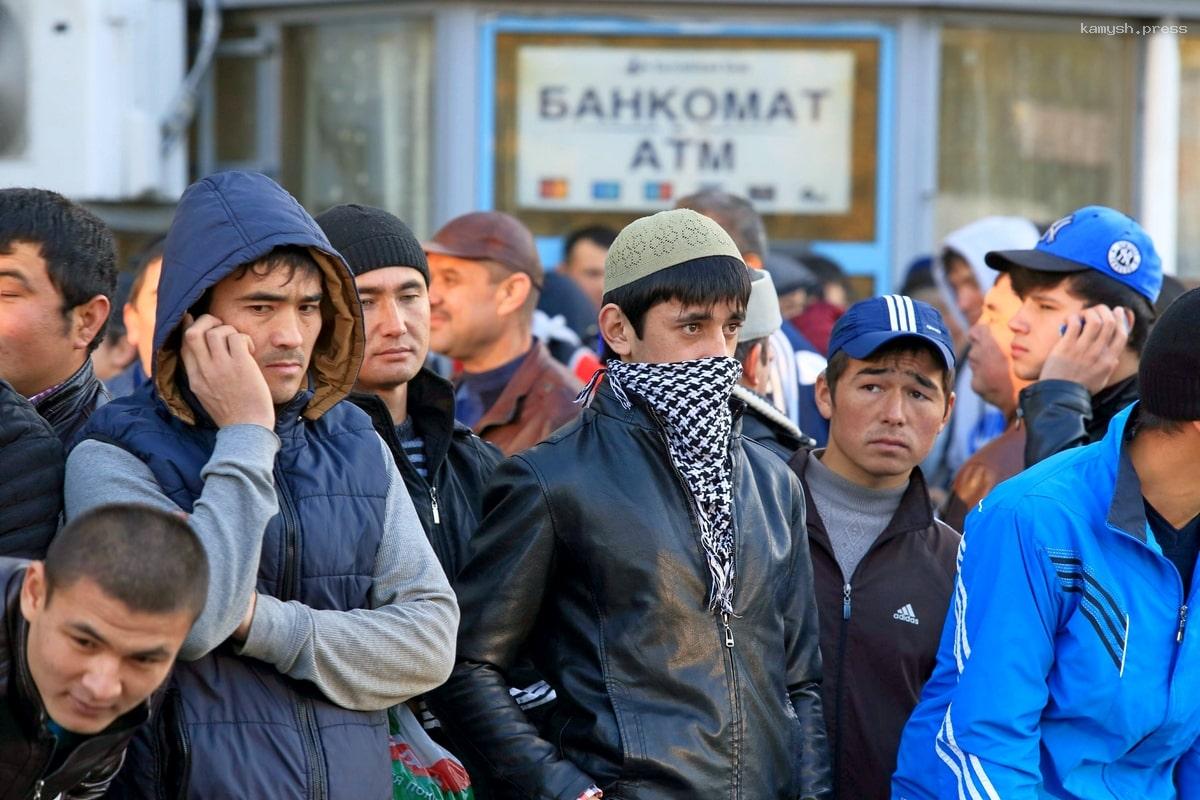 15 граждан Узбекистана депортируют из России за массовую драку