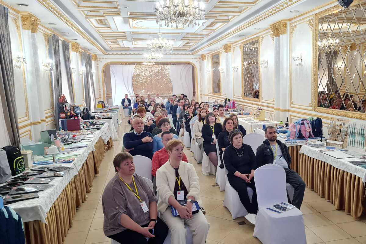 В Черкесске обсудили вопросы канцелярской индустрии