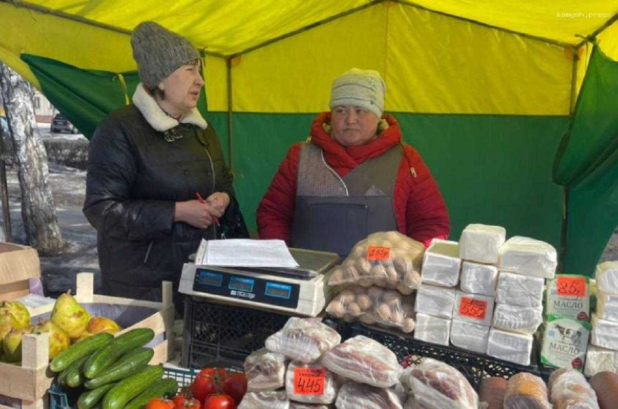 Уличных торговцев проверили в Барнауле