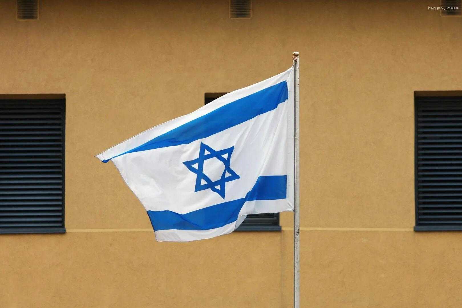 Кабмин Израиля ведет споры по поводу ответа на атаку из Ирана