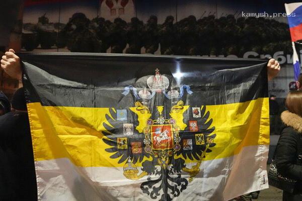 В Молдавии признали экстремистским российский имперский флаг