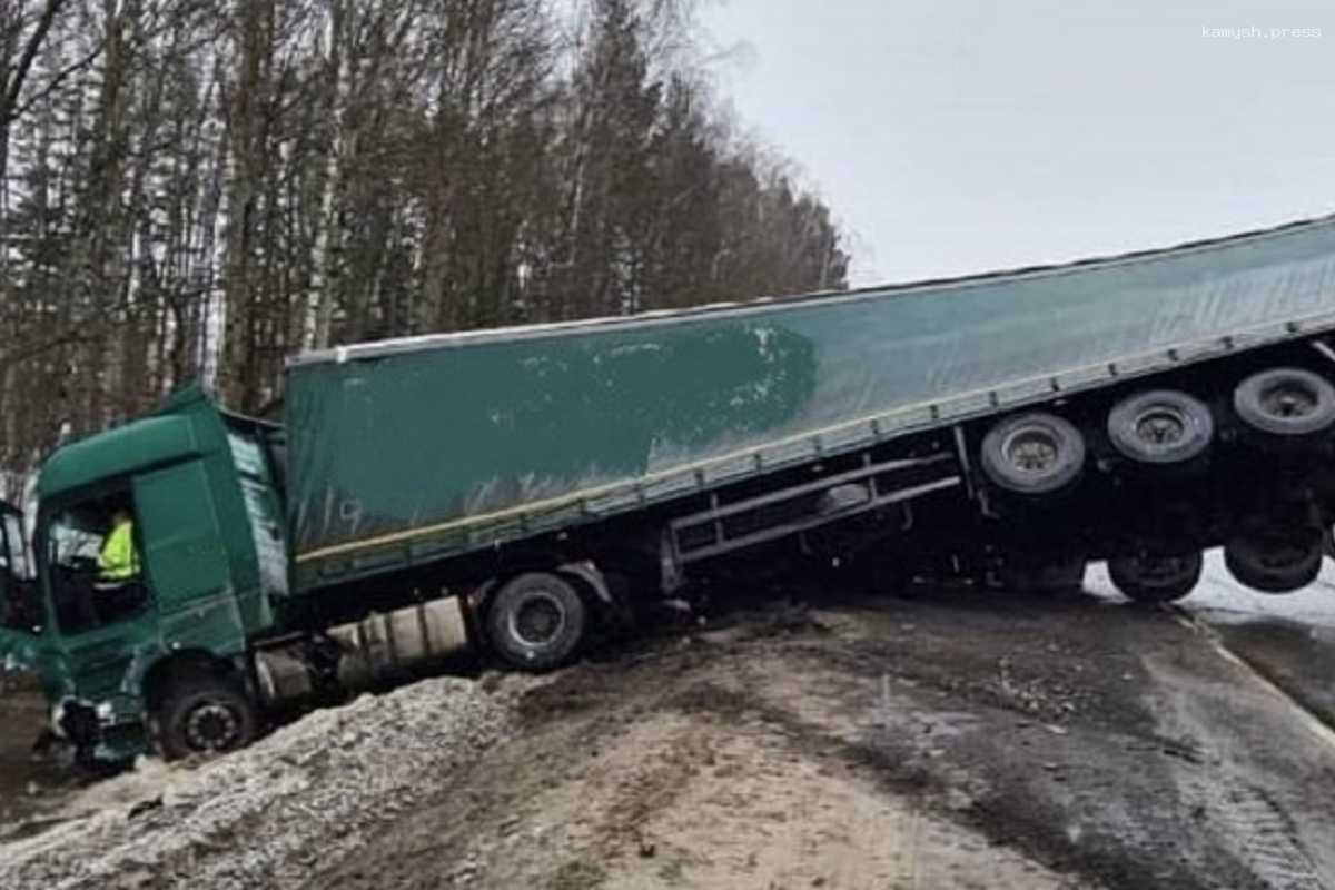 В Калужской области прокуратура взяла на контроль дело о смертельном ДТП