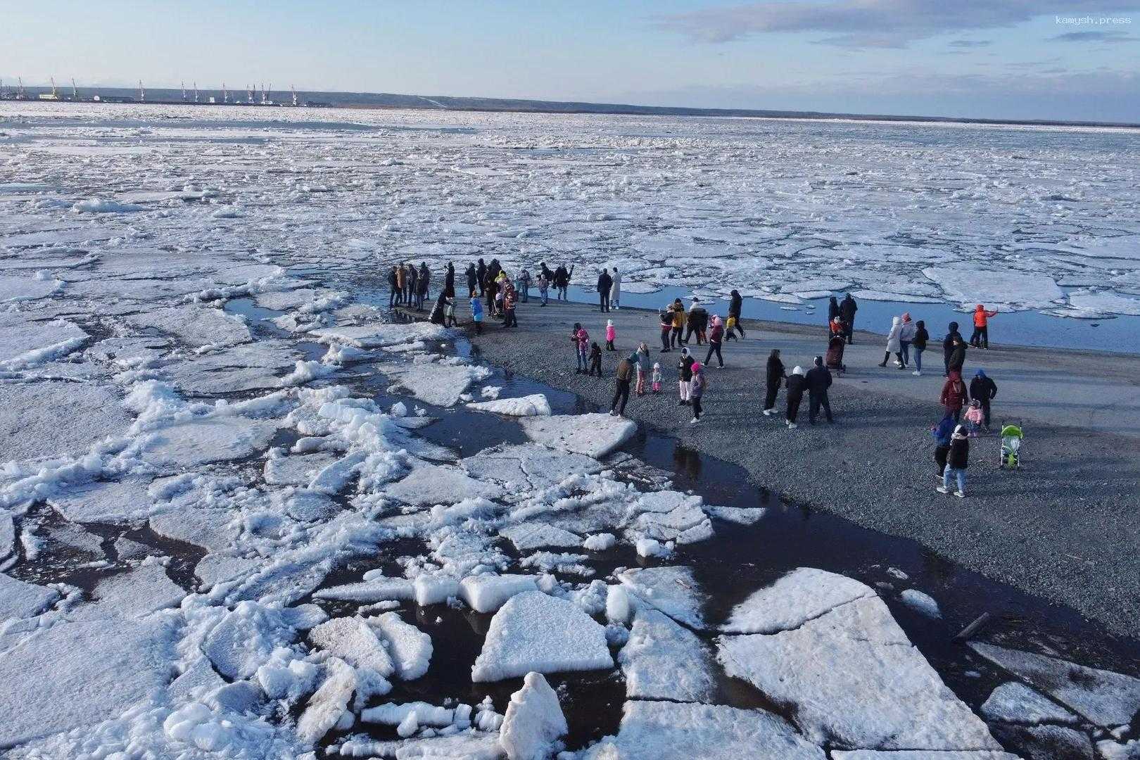 Метеорологи: раннего ледохода ожидать на Ямале не стоит