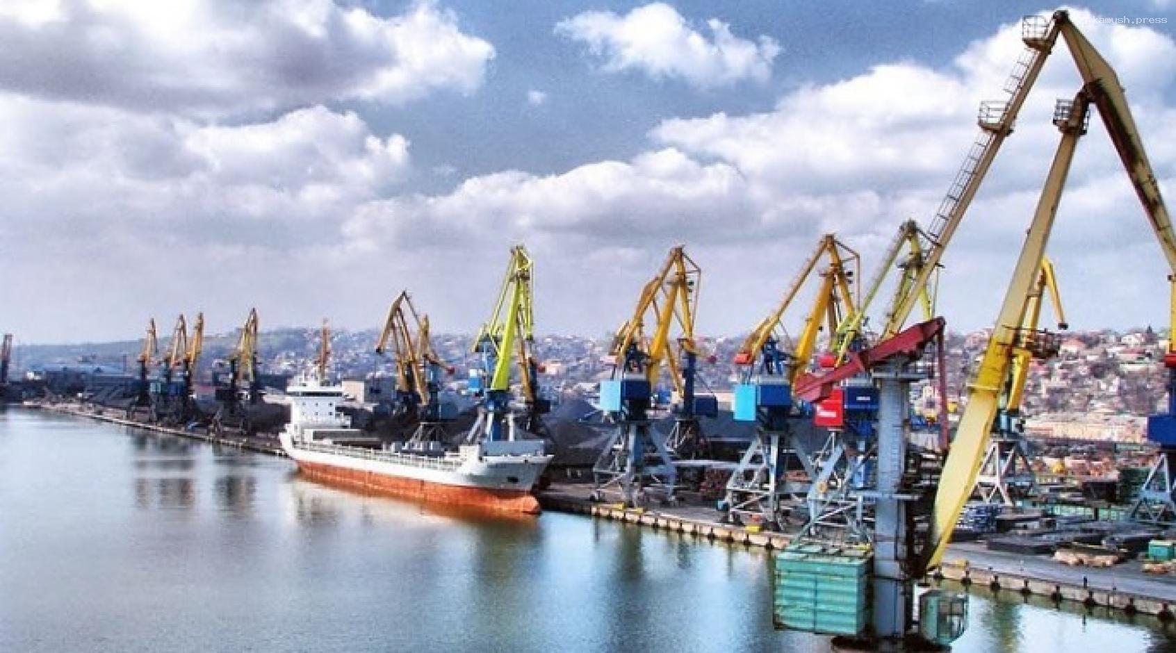 Морской торговый порт Мариуполя расширит штат с ростом грузооборота