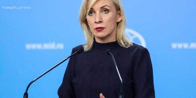 Захарова пригрозила Макрону из-за заявлений о возможной отправке войск в Украину