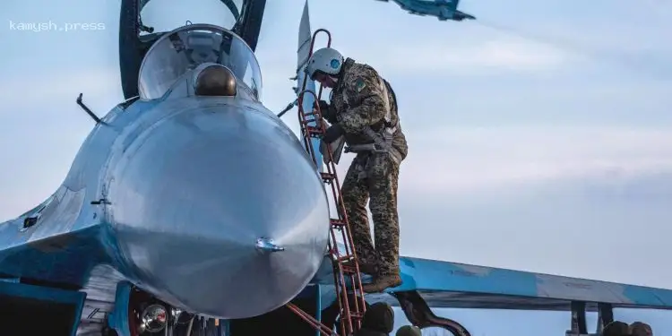 В Воздушных силах сообщили о поражении склада боеприпасов оккупантов в Крыму