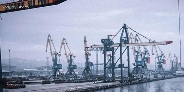 Андрющенко указал на нюанс с прибытием нового российского танкера в порт Мариуполя