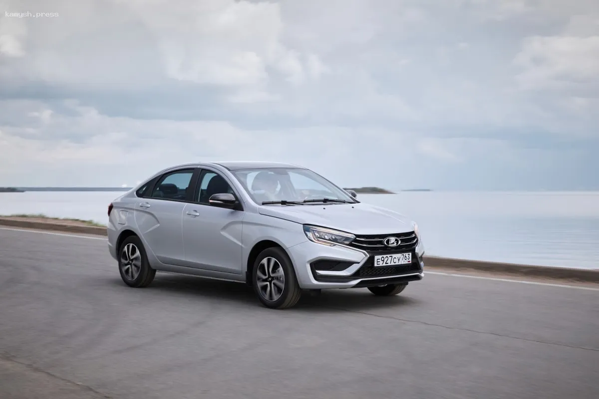 Выпуск Lada Vesta с системой курсовой устойчивости ESC начнется в августе