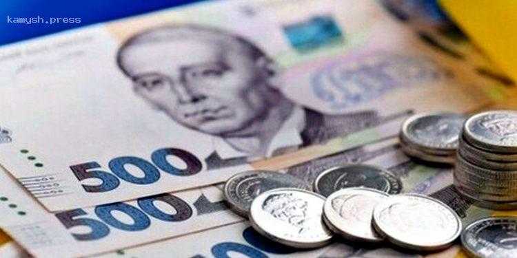 В ПФУ показали, как за год увеличился размер средней зарплаты в Украине