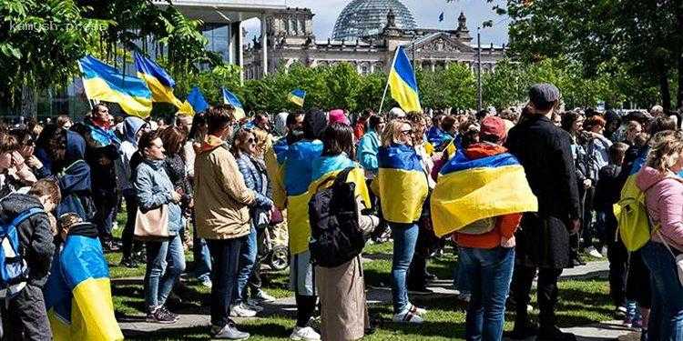В Германии готовы пересмотреть правила соцподдержки военнообязанных украинцев