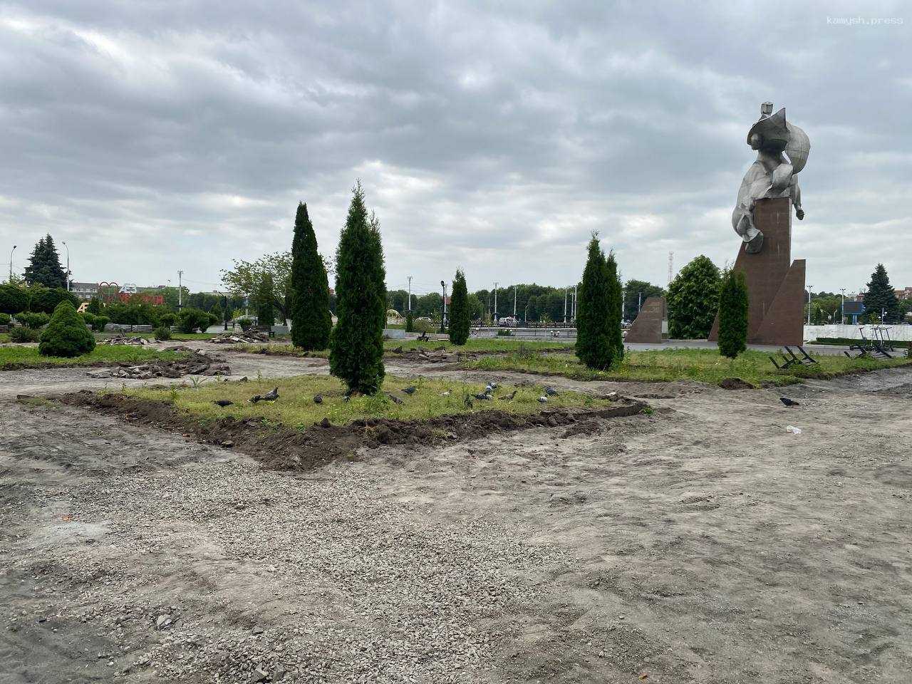 Во Владикавказе стартовало благоустройство территории у памятника Герою СССР