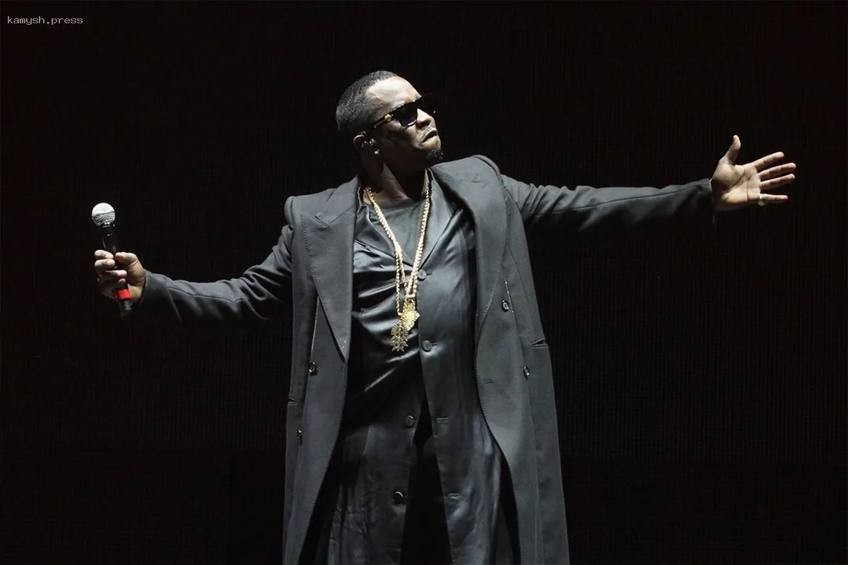 Рэпера P. Diddy ночью отвезли из изолятора в больницу с болью в колене