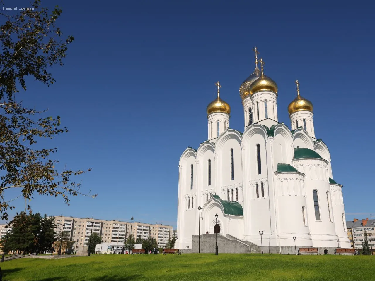 В Дзержинске торжественно открыли собор в честь Воскресения Христова