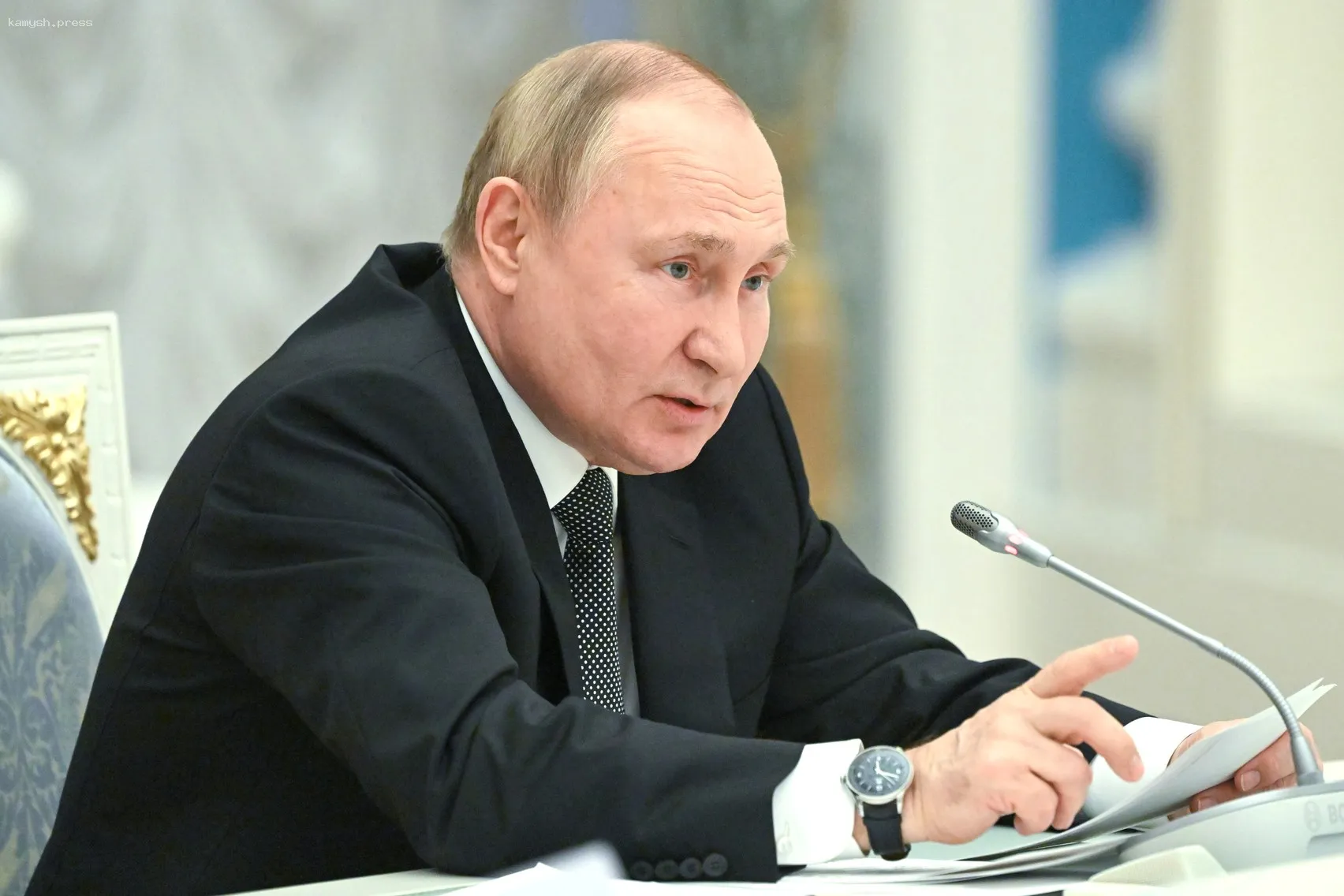 Путин запросил у Минобороны доклад о концепции развития ВМФ