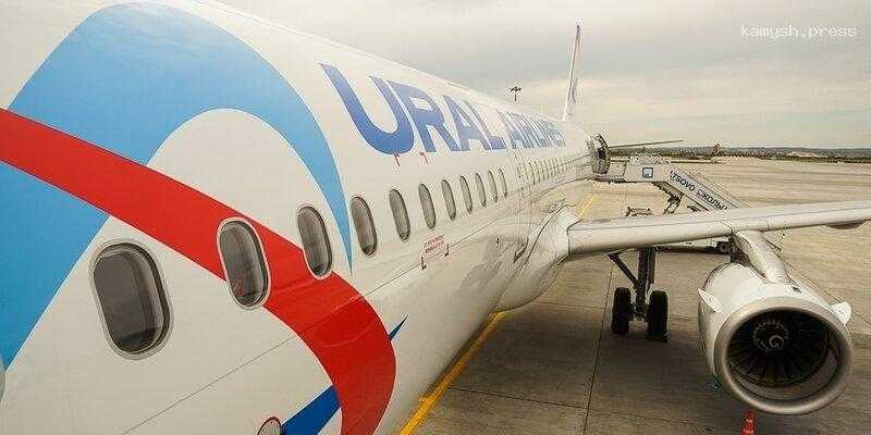 Стюардесса «Уральских авиалиний» доказала через суд, что была больна, а не пьяна в день вылета