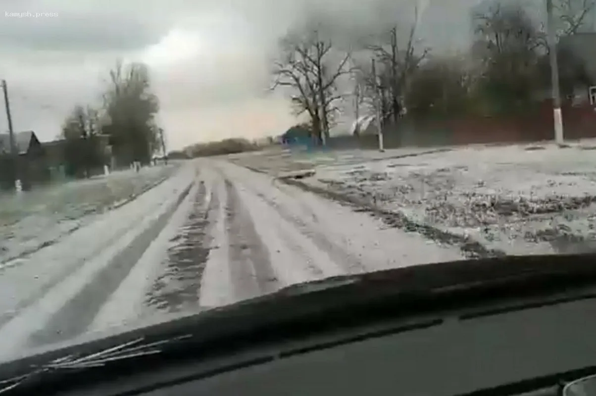 В районе Башкирии крупный град повредил урожай и автомобили, синоптики предупреждают о второй грозовой волне