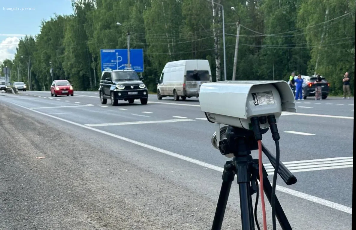 На кировских дорогах ловили неплательщиков за тепло и электричество