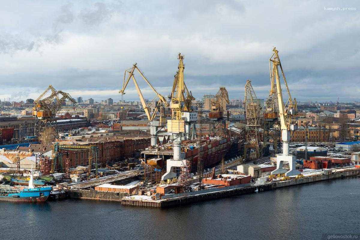 Порт в Петербурге остановил перевалку удобрений из Белоруссии
