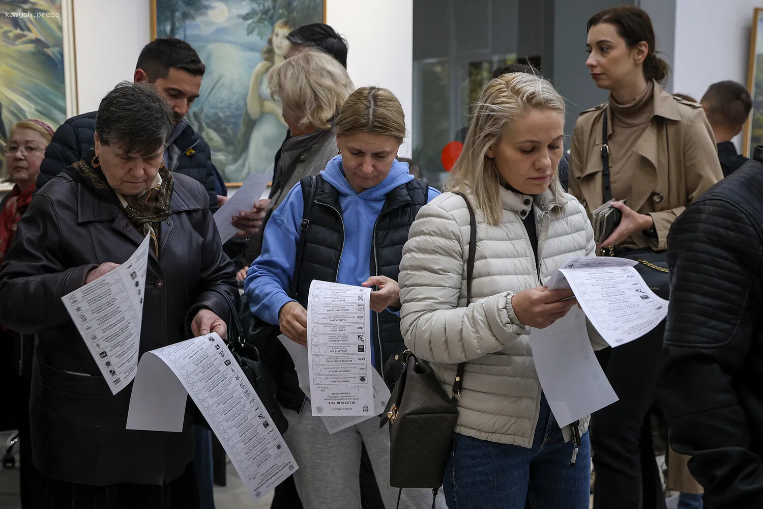 Социалисты Молдавии не признали победу Санду