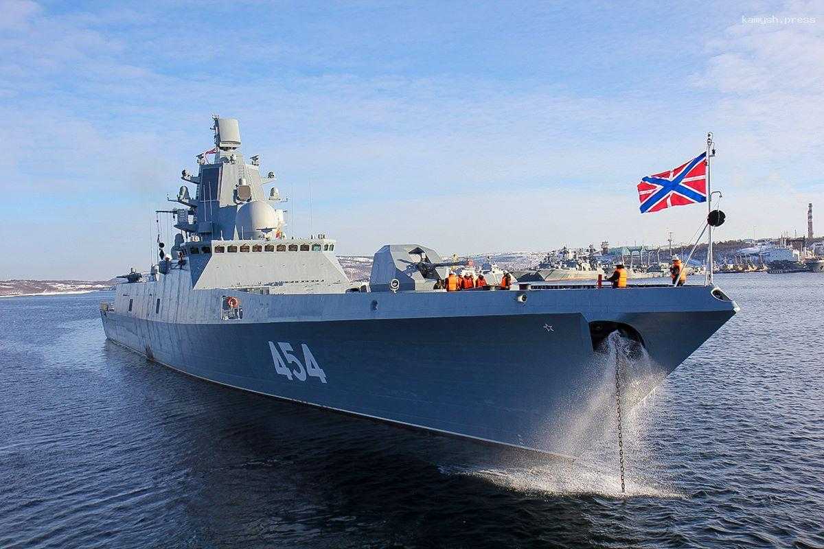 Эксперт об учениях ВМФ РФ у берегов США: Москва изрядно утерла нос Вашингтону