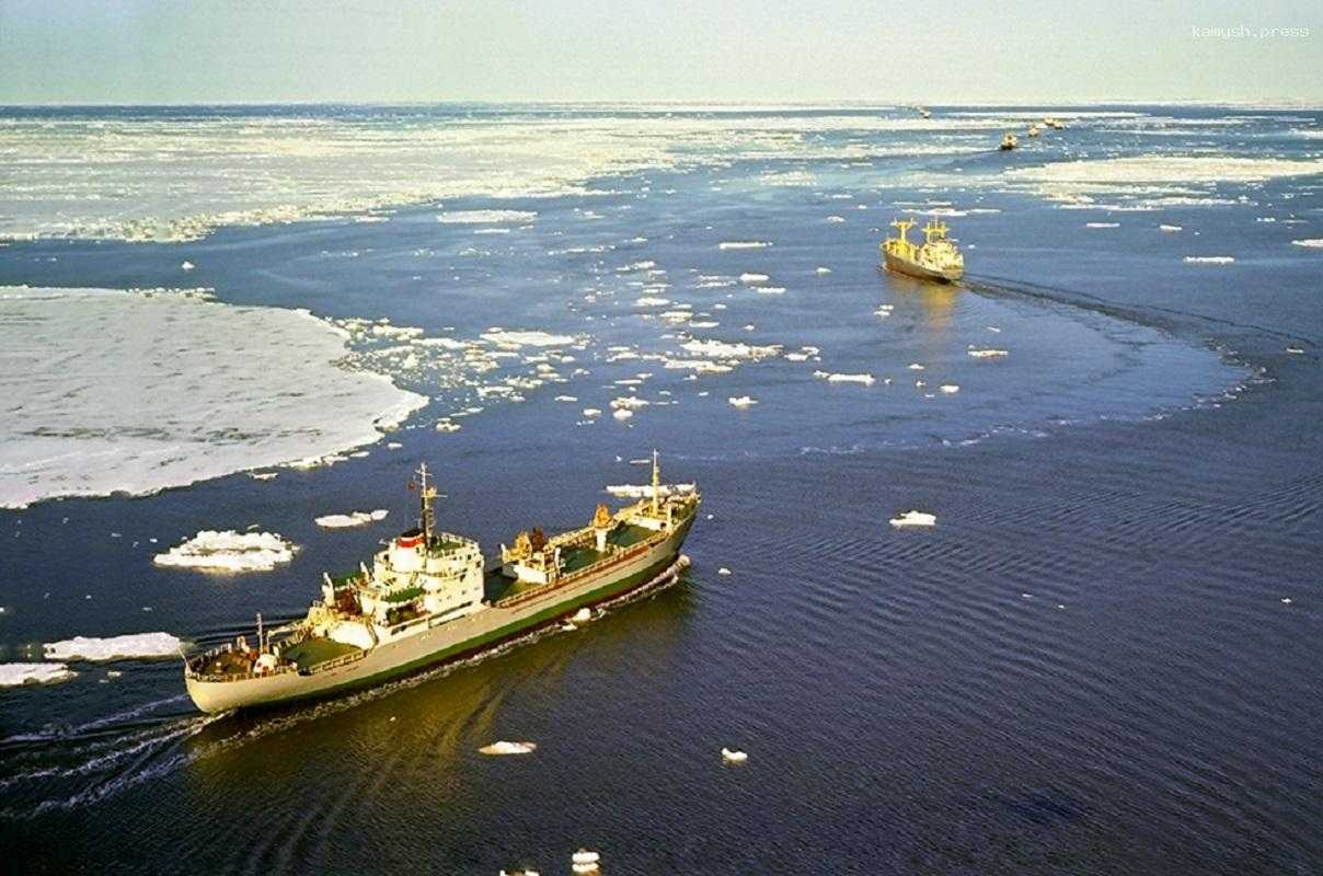 В Карском море опрокинулся буксир «Байкал», идут поиски пропавшего без вести матроса