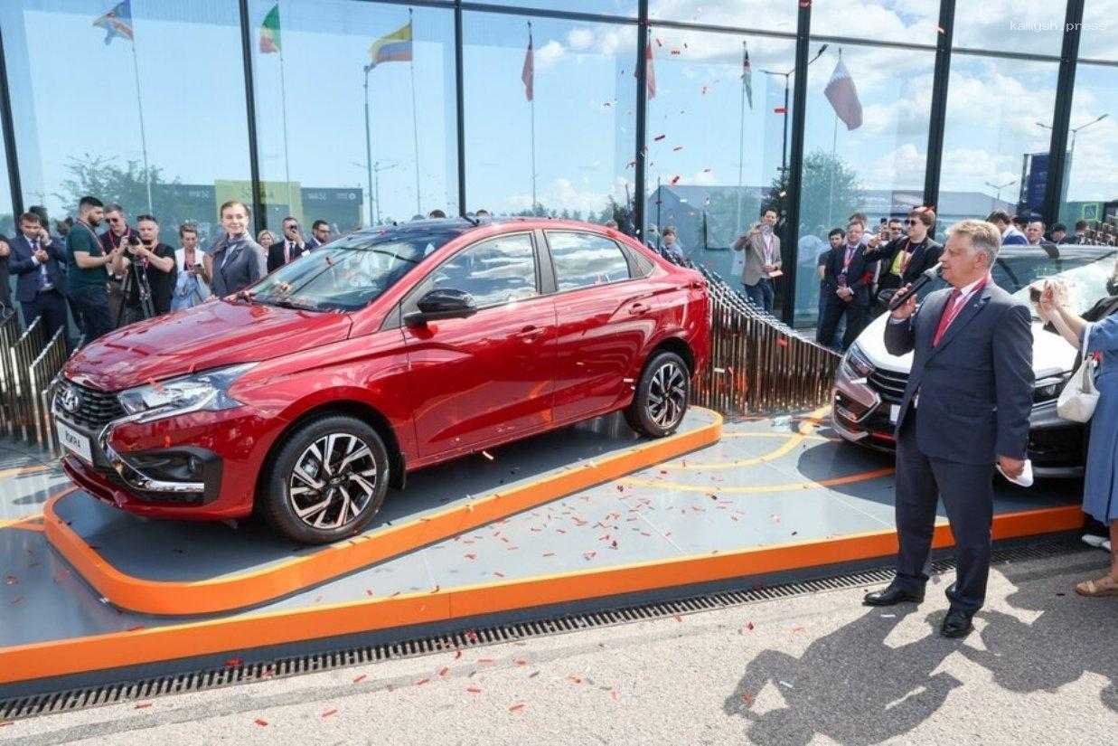Финские СМИ обвинили российский автопром в копировании Renault на примере LADA Iskra