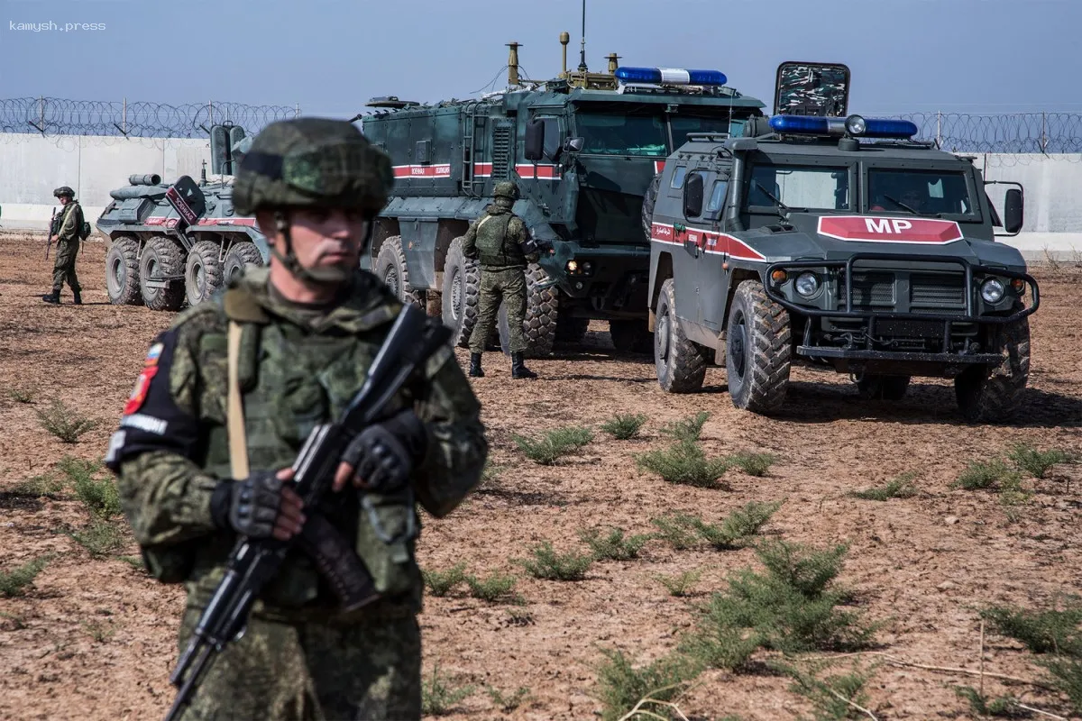 Американские СМИ сообщают, что российские войска покинули базы на севере Сирии