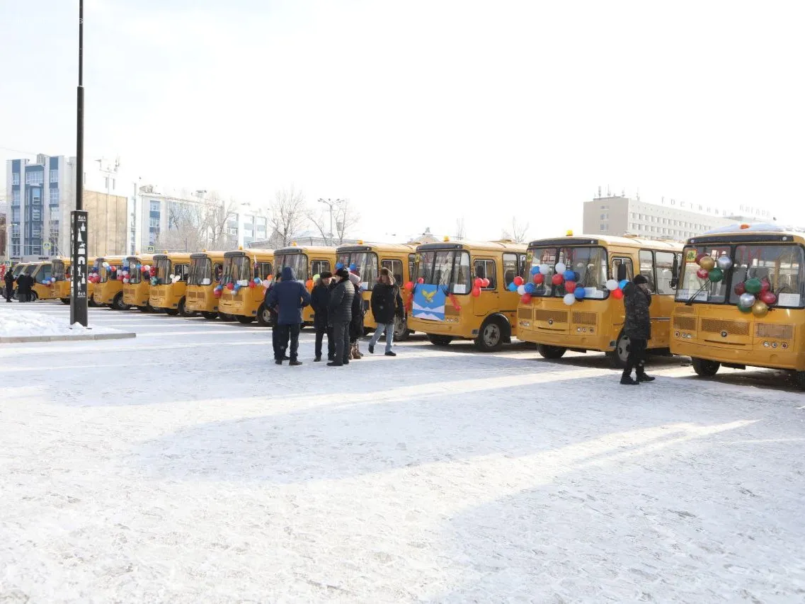 В школы Приангарья прибыли новые автобусы