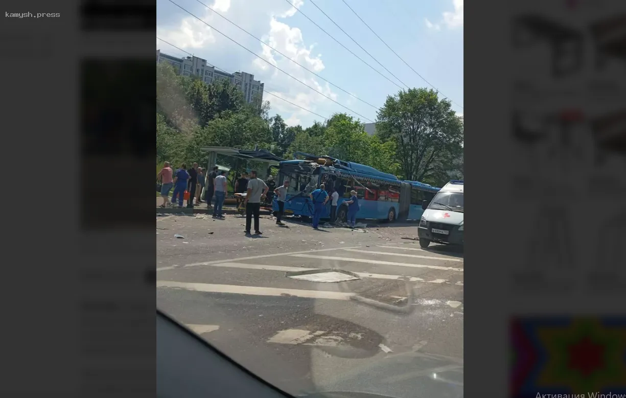 В Москве водитель пострадал при взрыве газа на крыше автобуса