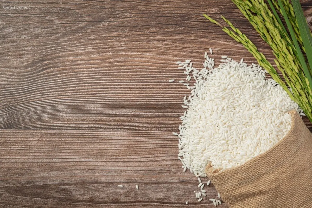 Россия закупила у Китая максимум риса в мае