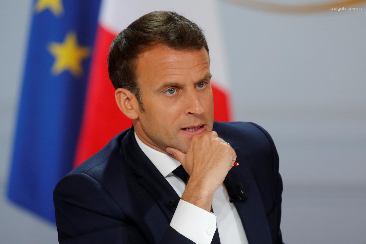 Политолог Елисеева: Оставление полномочий французским лидером означало бы признание собственного бессилия