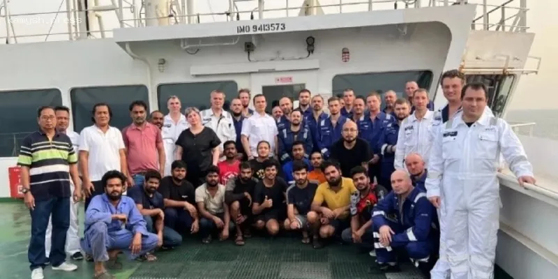 Экипаж российского танкера спас команду моряков тонущего судна в Аденском заливе