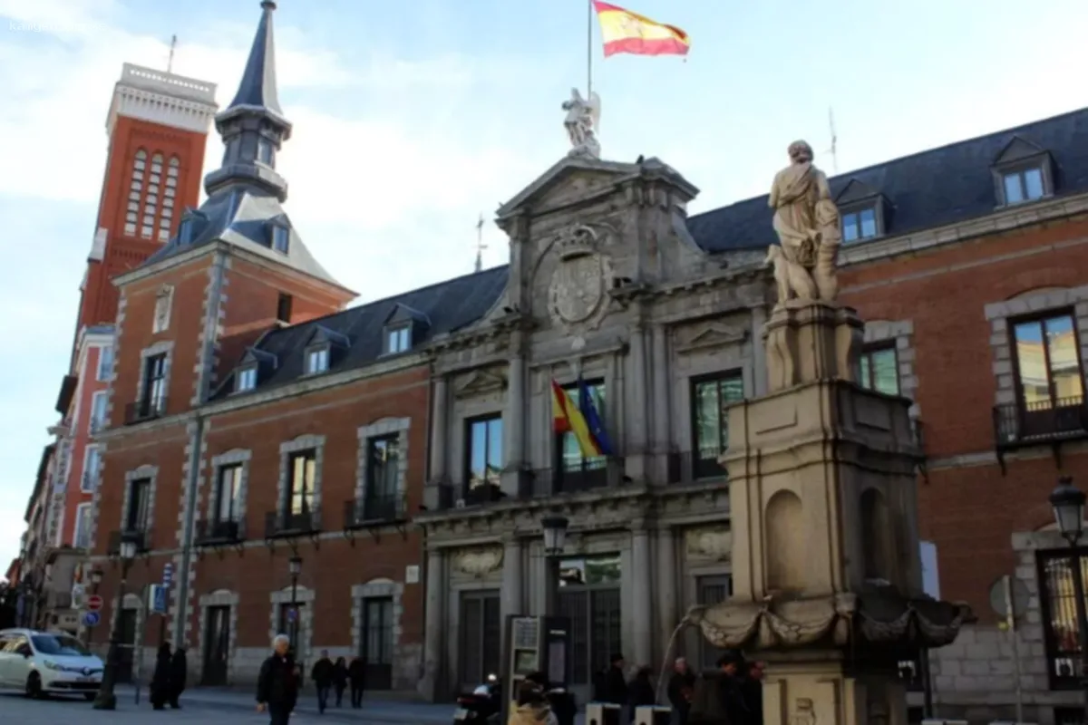 Российский политолог прокомментировал призыв МИД Испании к диалогу с Москвой