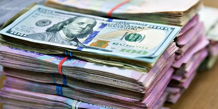 Инвесторы прогнозируют, как изменится курс доллара к гривне в ближайшем будущем