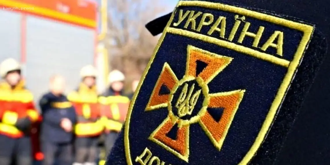 ГСЧС продемонстрировала последствия обстрелов Херсонской области 1 и 2 марта (ФОТО)