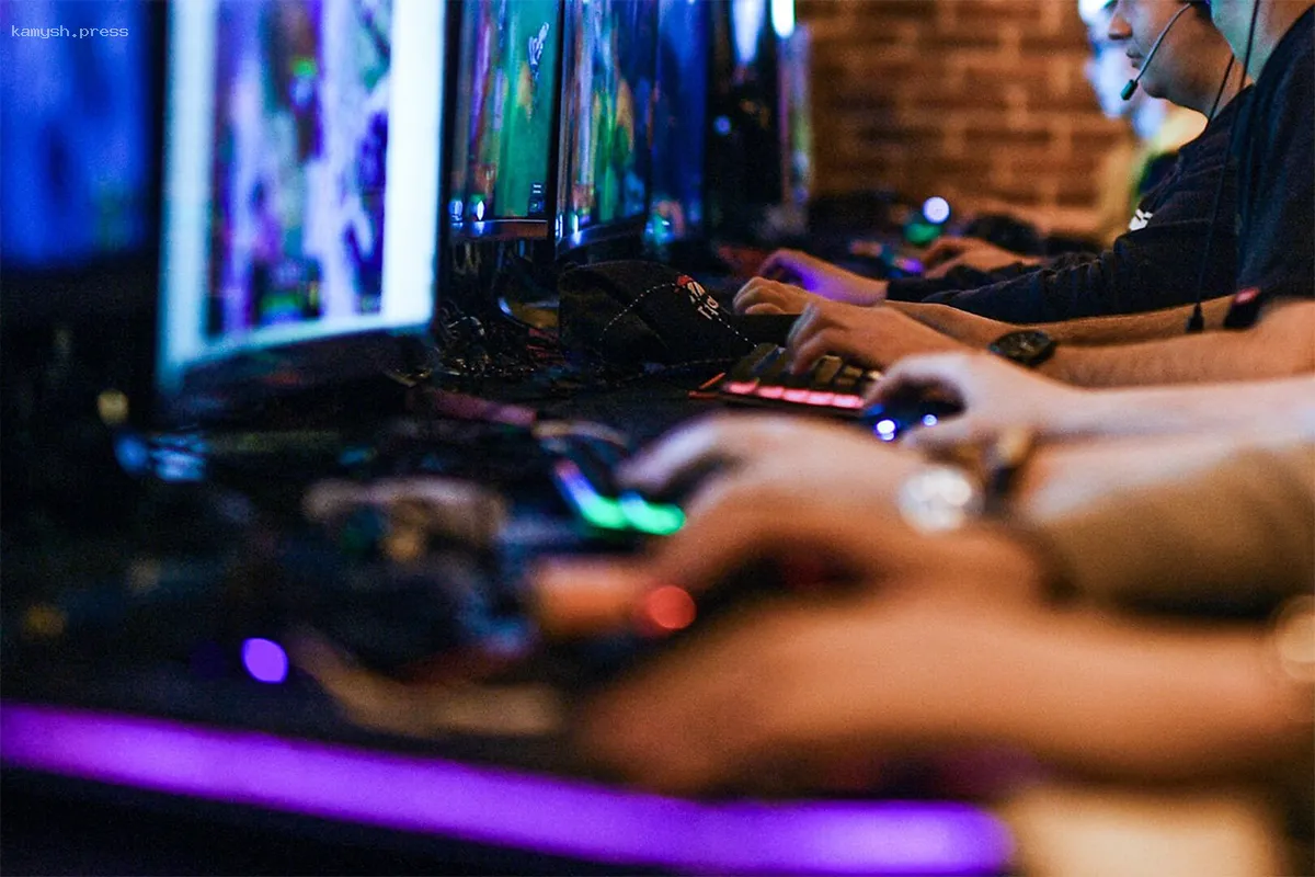 В Абакане стартовали соревнования киберспортивной лиги для молодежи