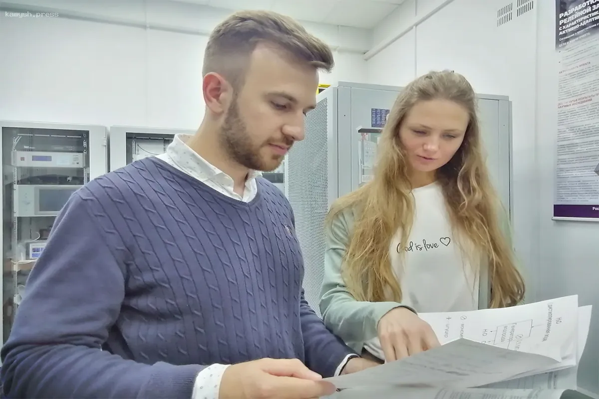 Свыше 200 новых молодежных лабораторий открыли в научных и образовательных учреждениях России