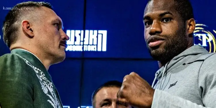 Уоррен поделился планами по организации реванша между Усиком и Дюбуа