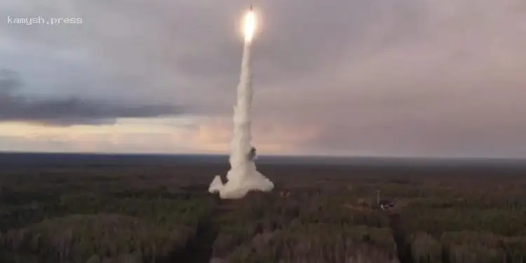 В Центре стратегических коммуникаций отреагировали на статью Forbes о неудачном запуске «Орешника» по Киеву