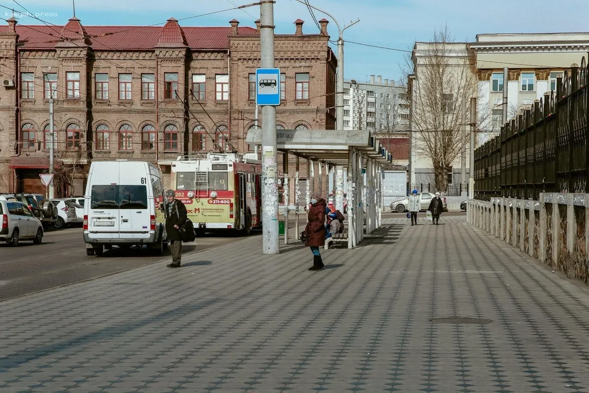 Росстат представил новые данные о рождаемости и смертности в России