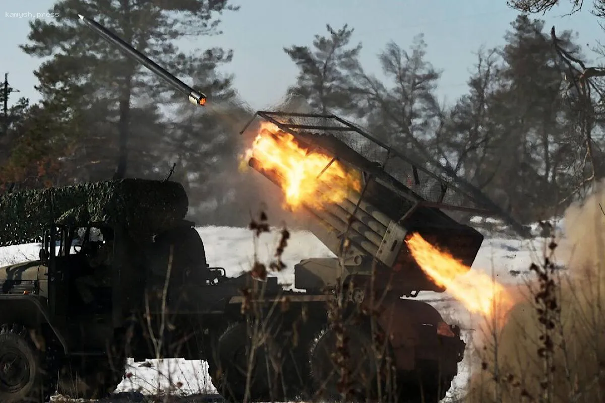 «Россия больше не верит США»: Макгрегор обвинил Вашингтон во лжи