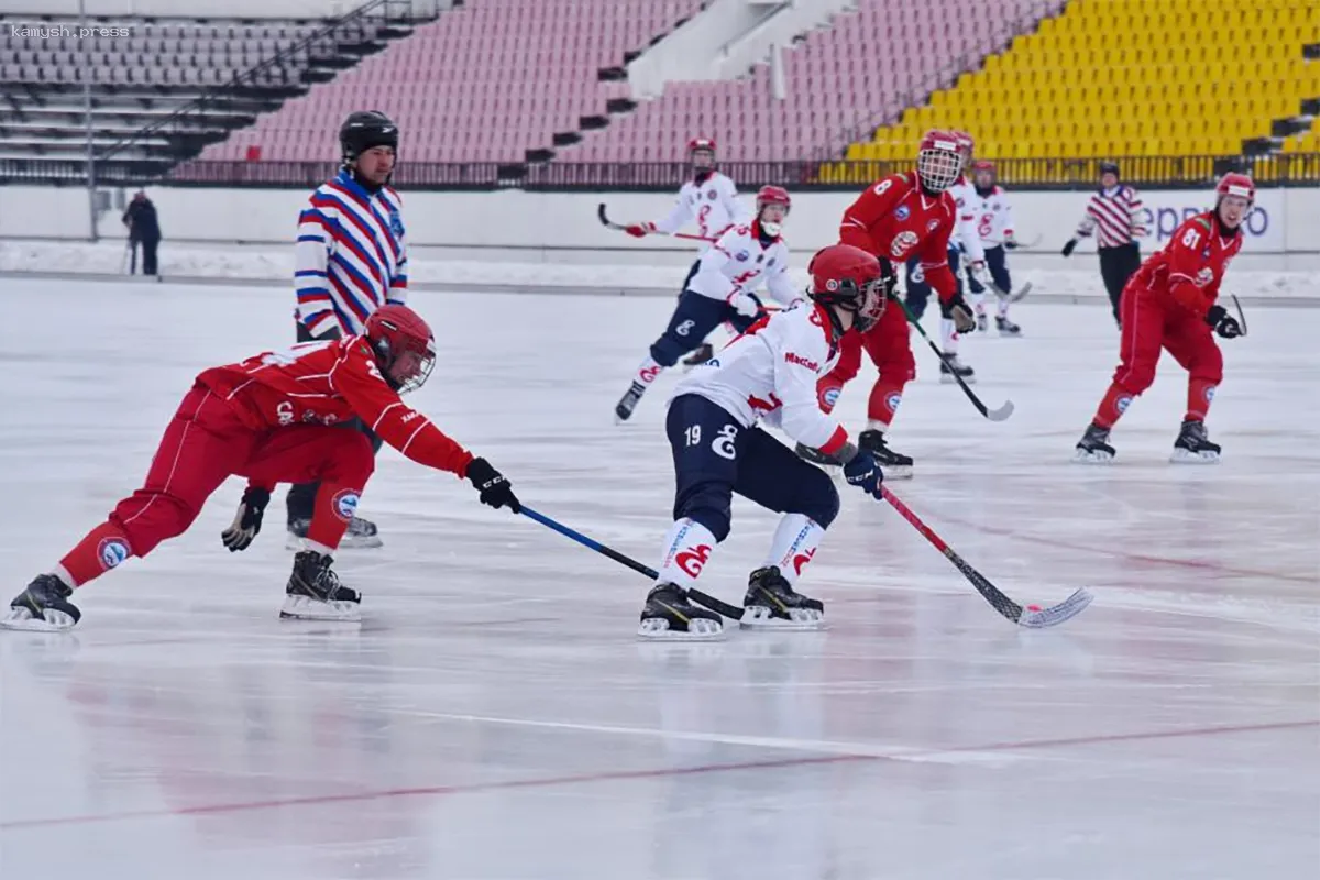 Закрытие катка на стадионе «Саяны» в Абакане